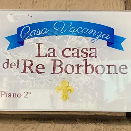 شقة La Casa Del Re Borbone نابولي